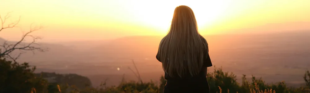 meditare al tramonto